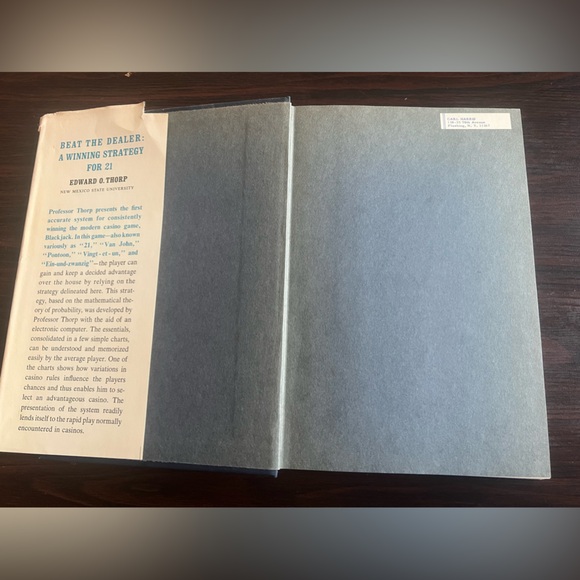 Beat the Dealer a Winning Strategy for the Game of Twenty One 1st Edition Rare - Picture 4 of 10